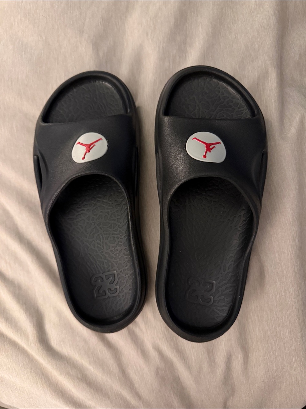 KIDS JORDAN SLIDES